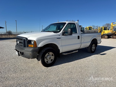 2006 Ford F-250 XL 4x4 Pickup
