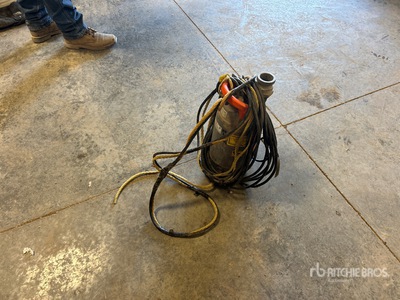 Flygt 2004210-0096 Electric Submersible Water Pump