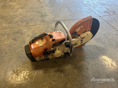 Stihl TS400 14 in Cut-Off Saw