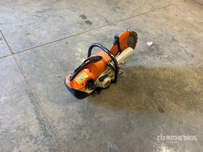 2010 Stihl TS420 14 in Cut-Off Saw