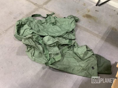 (62) Duffel Bags
