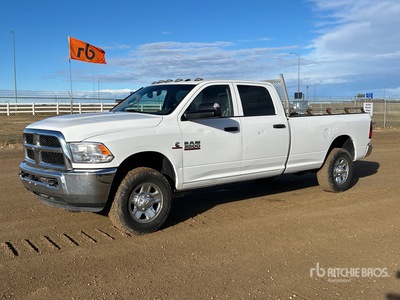 2017 Ram 3500 4x4 Crew Cab Pickup