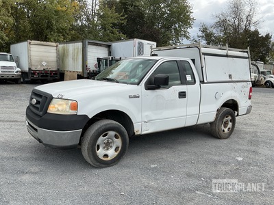 2006 Ford F150 XL 4x4 Pickup