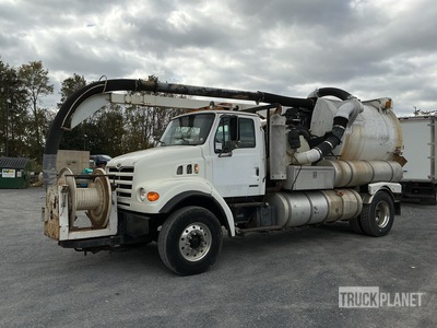 Vactor 2110-J4F on 1999 Sterling 2100 4x2 Vacuum Tanker Truck