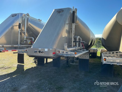 2020 MAC TN1050APB 1050 cft T/A Pneumatic Bulk Trailer