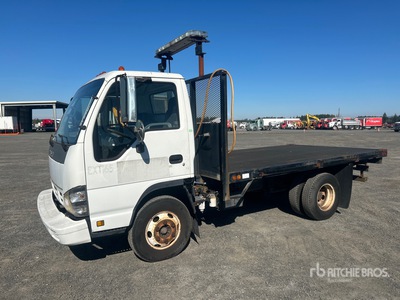 2007 Isuzu NPR 4x2 Flatbed Truck