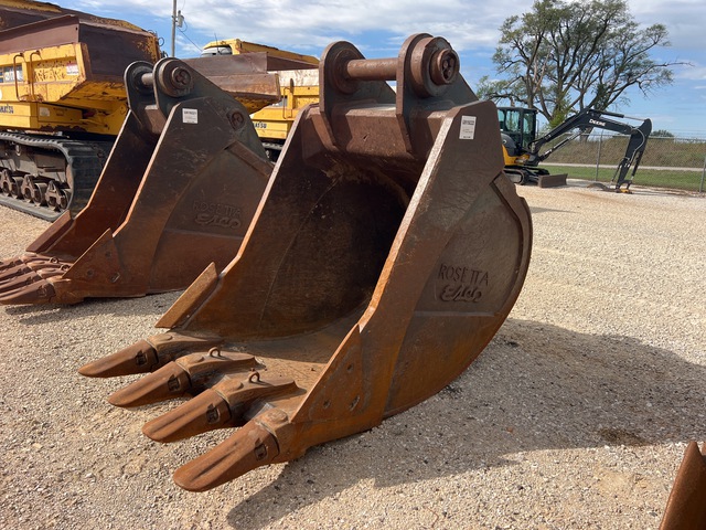 Esco XDP 48 in Excavator Bucket - Fits Komatsu PC 600