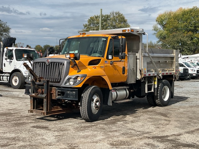 2010 International 7400 4x2 S/A Dump Truck