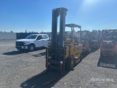 1998 Drexel R40SL 4000 lb Forklift (Inoperable)