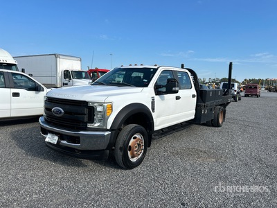 2017 Ford F-550 XL 4x4 Crew Cab Flatbed Truck