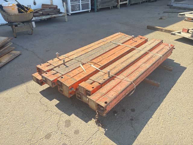 Quantity of Steel Expandable Struts