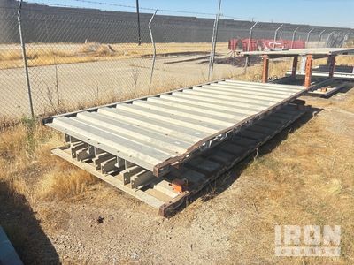 6 ft x 16 ft Aluminum (2.5 in Wall) Quik Box Trench Shield