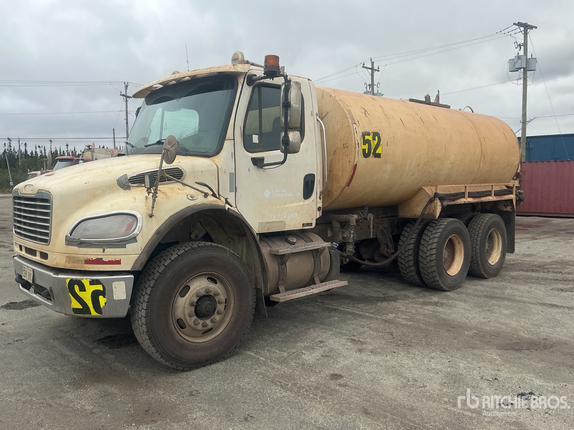 2013 Freightliner M2 106 4000 gal 6x4 Water Truck