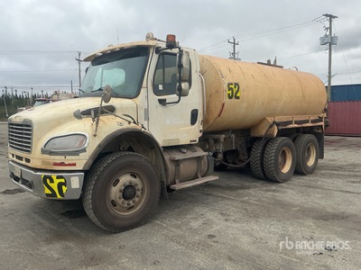 2013 Freightliner M2 106 4000 gal 6x4 Water Truck