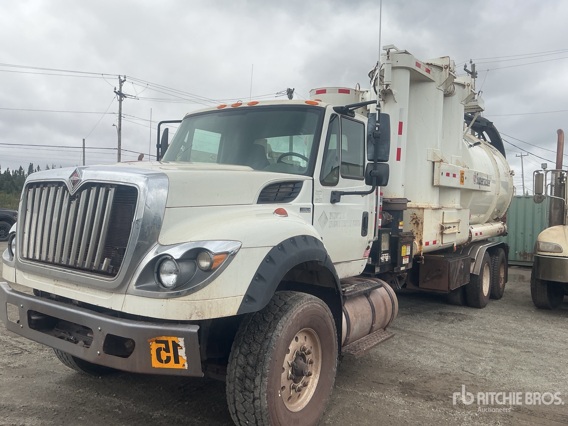2011 Super Product on 2012 International WorkStar 6x4 Vacuum Tanker Truck