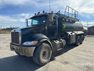 2015 Peterbilt 348 100 bbl 6x4 Water Truck