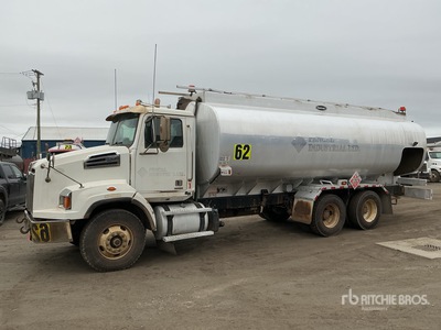 2020 Western Star 4700SB 20000 L 6x4 Fuel Truck