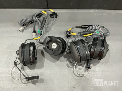 (23) Sonetronics SM-D-933819 Microphone-Headsets