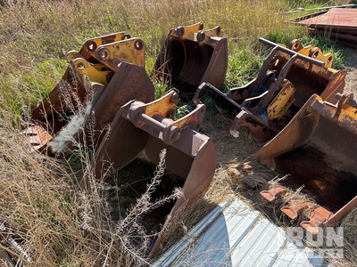 Quantity of (5) John Deere Backhoe Rear Buckets & (1) Fork Coupler