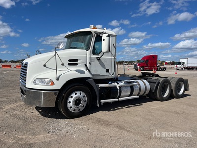 2014 Mack CXU613 6x4 Cabeza Tractora Cabina Corta