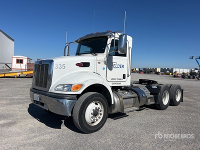 2023 Peterbilt 348 6x4 تراكتور شاحنة نهارية (ثنائية المحور)
