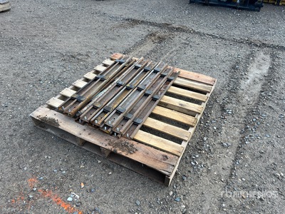 Quantity of Trailer brackets Divers