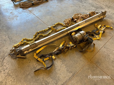 DBI/Sala 8000010 Confined Space Lifting Tripod