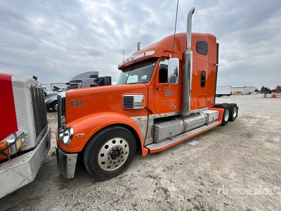 2014 Freightliner Coronado 6x4 T/A Sleeper Truck Tractor