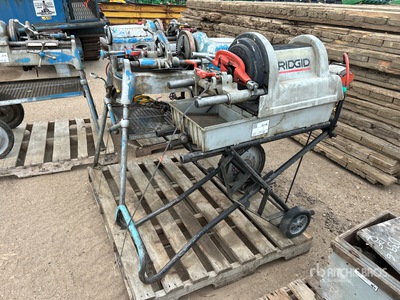 Quantity of (2) Ridgid 535 Pipe Threader (Inoperable)