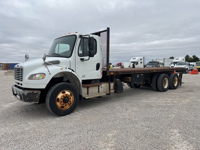 2016 Freightliner M2 106 6x4 Flatbed Truck