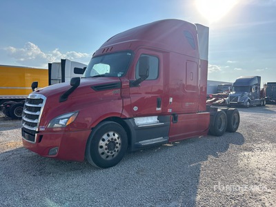 2019 Freightliner Cascadia 126 6x4 Ciągnik siodłowy T/A z kabiną sypialną (Inoperable)