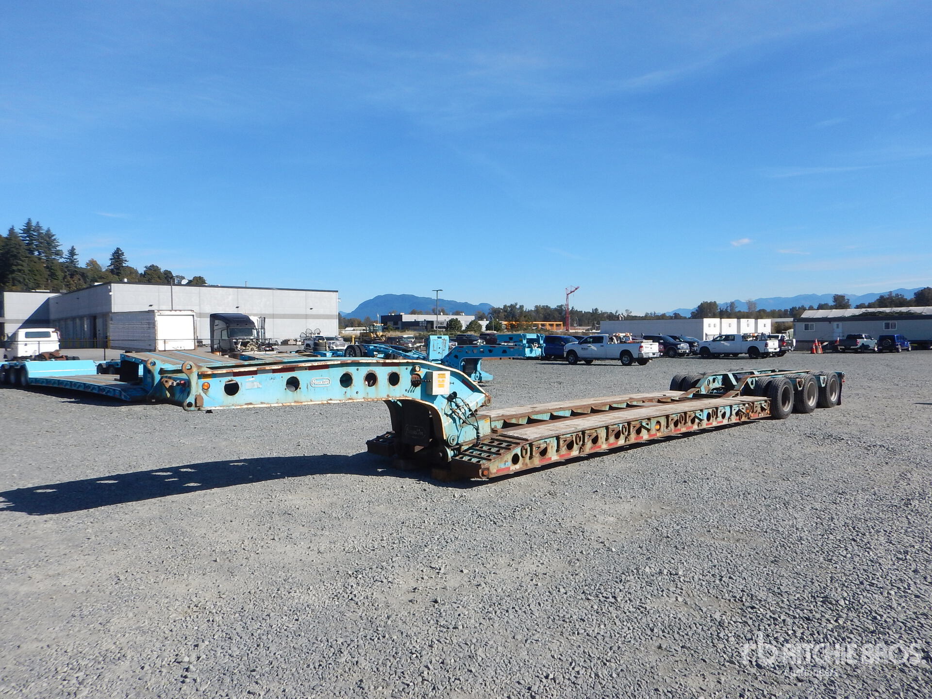 2014 Pacesetter Tri/A 26 ft - 47 ft Extendable Double Drop Removable Gooseneck Lowboy Trailer