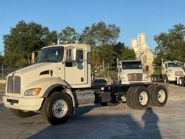 2023 Kenworth T370 6x4 Cab and Chassis 2023 Kenworth T370 6x4 Cab and Chassis