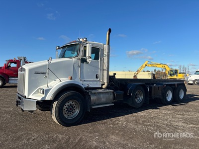 2012 Kenworth T800 8x4 Roll-Off Truck