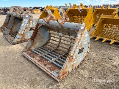 SEC 69 in Q/C Skeleton Excavator Bucket - Fits ZX270/JD270/ZX225/JD230/325/324/329/PC300/SK330