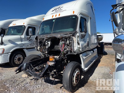 2012 Freightliner Cascadia 125 6x4 Tracteur Routier Couchette (Inoperable)