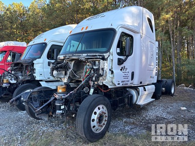 2011 Freightliner Cascadia 125 6x4 Tracteur Routier Couchette (Inoperable)