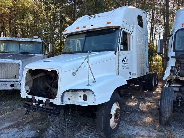 2005 Freightliner ST120 6x4 T/A Sleeper Truck Tractor (Inoperable)