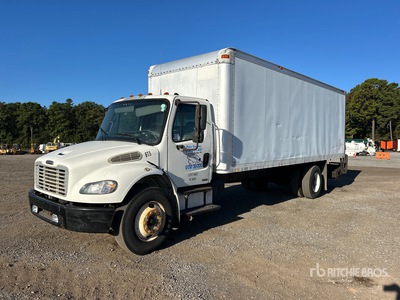 2007 Freightliner M2 106 4x2 Autocarro furgonato