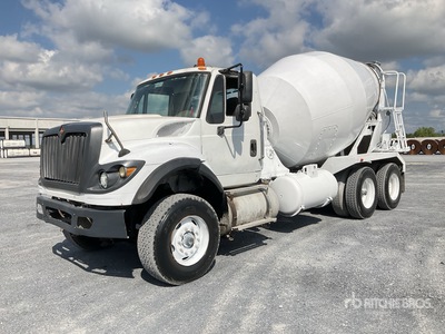 2016 International 7600 6x4 Camion Revolvedora de Concreto / Mixer Truck