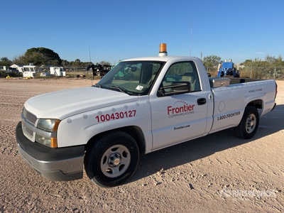 2004 Chevrolet Silverado 1500 4x2 Pickup
