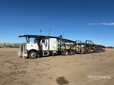 2001 Peterbilt 379 6x4 Sleeper Car Carrier Truck