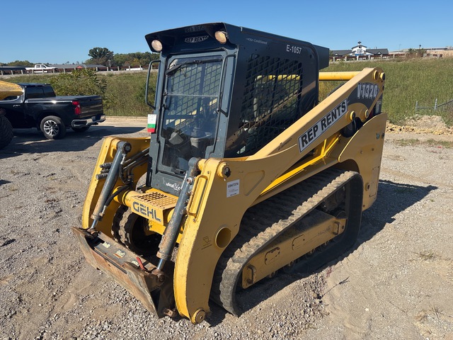 2018 (unverified) Gehl VT320 High Flow Compact Track Loader 2018 (unverified) Gehl VT320 High Flow Compact Track Loader