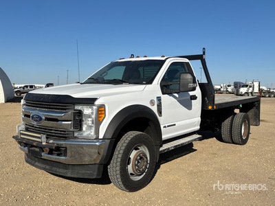 2017 Ford F-550 XLT 4x4 Flatbed Truck
