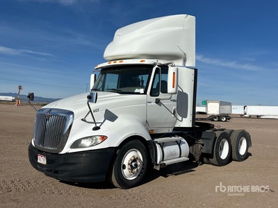 2011 International ProStar Premium 6x4 3-Achs Sattelzugmaschine