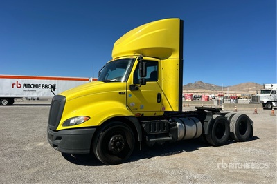 2020 International RH613 6x4 Day Cab Truck Tractor