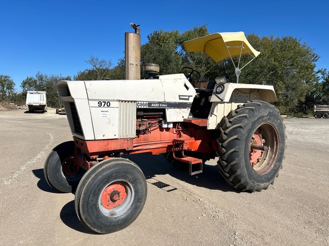 1974 Case 970 2WD Tractor 1974 Case 970 2WD Tractor