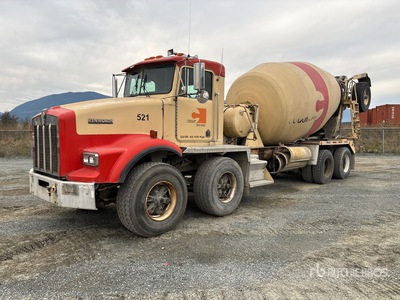 1989 Kenworth T800 8x6 Camion mélangeur