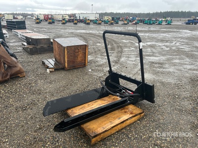 2025 GIYI GY-HCF57 Clamp Skid Steer Forks