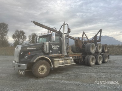 2018 Western Star 4900SA 8x6 Log Truck